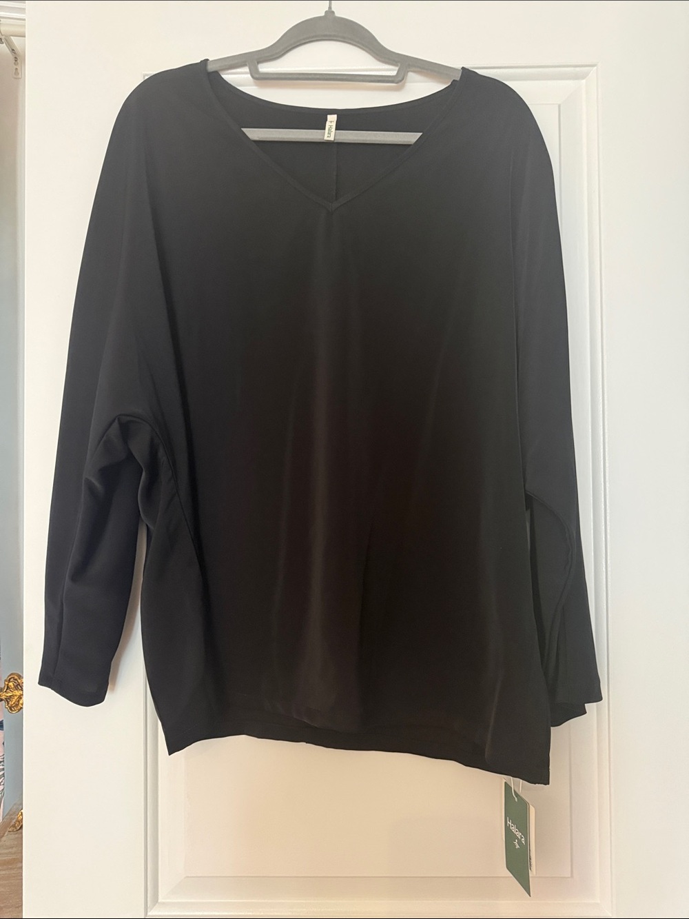 HALARA Black V-Neck Lightweight Hoodie Top